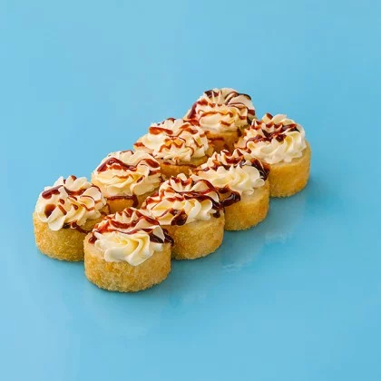 Жареный лосось с нежным крабом и унаги соусом