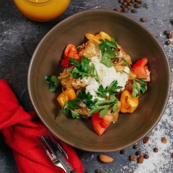 Баклажан со страчателлой