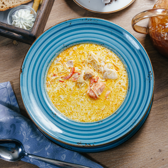 Уха из ассорти рыб на сливках