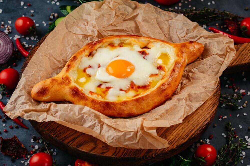 Хачапури по-аджарски