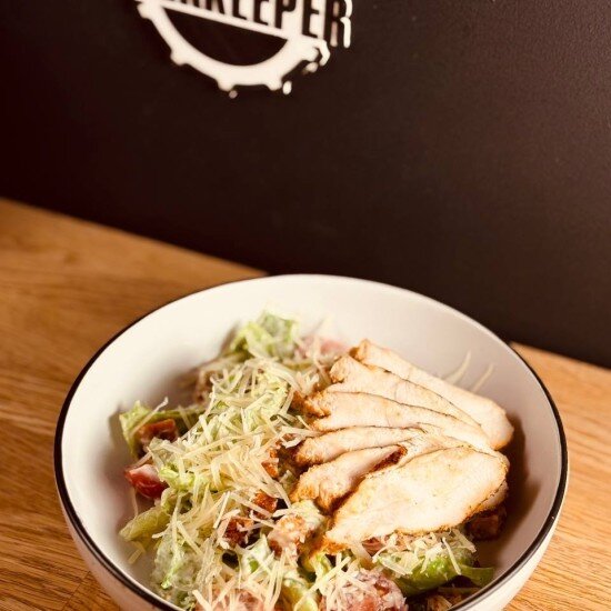 Цезарь с курицей