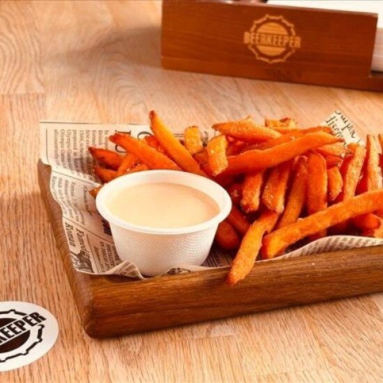 Батат фри с грибным соусом