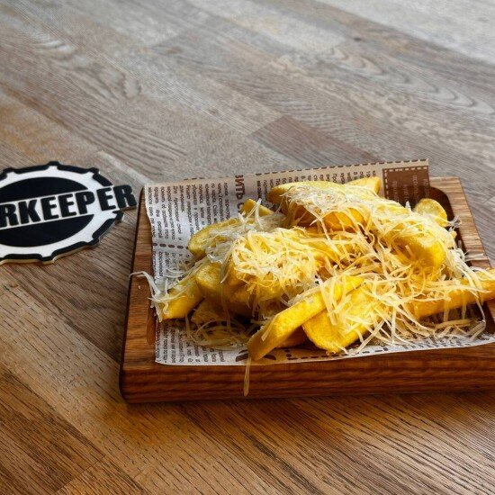 Картофель Фри с трюфельным маслом и пармезаном