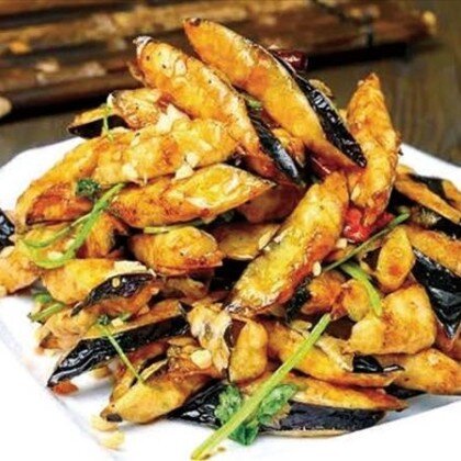 B46 Жареные баклажаны в кляре 风味茄子