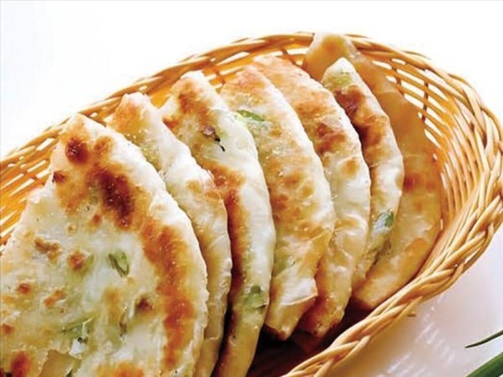 E1 Лепешка с зеленым луком 葱花饼