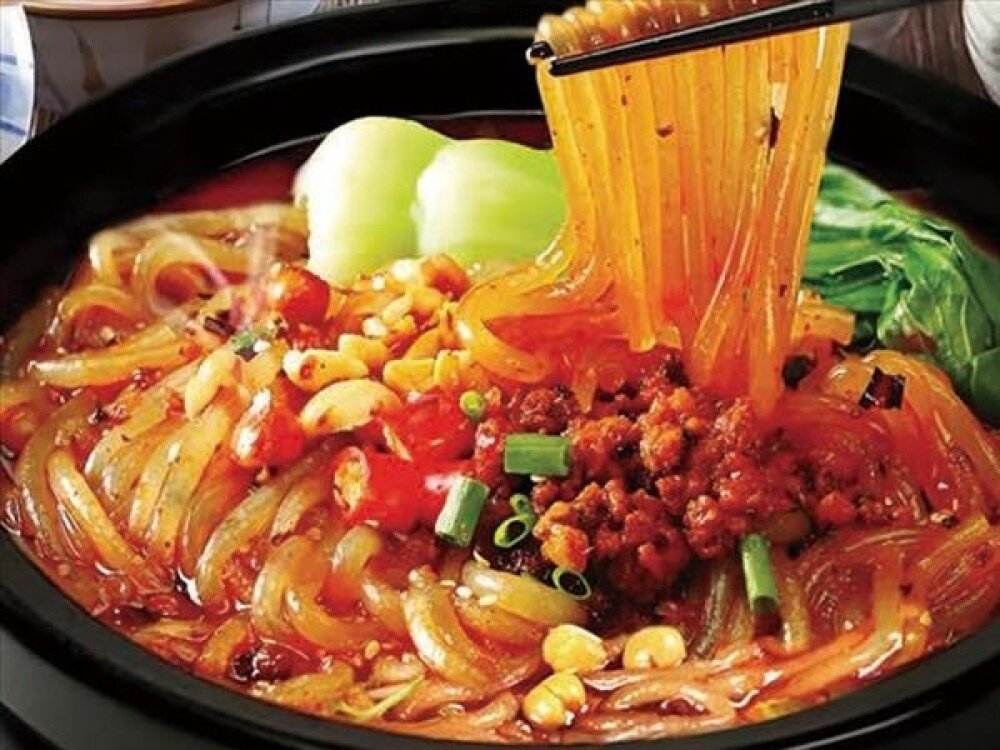 D7 Кисло-острая фунчоза 酸辣粉