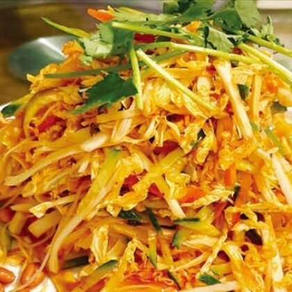 A6 Салат с фунчозой и овощами  哈尔滨凉菜