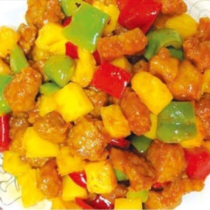B3 Свинина с ананасами в кисло-сладком соусе 菠萝咕咾肉