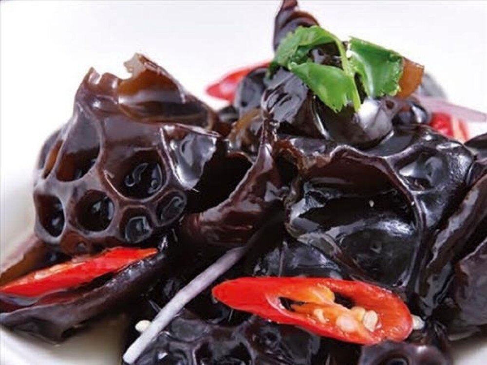 A7 Салат с древесными грибами 凉拌木耳