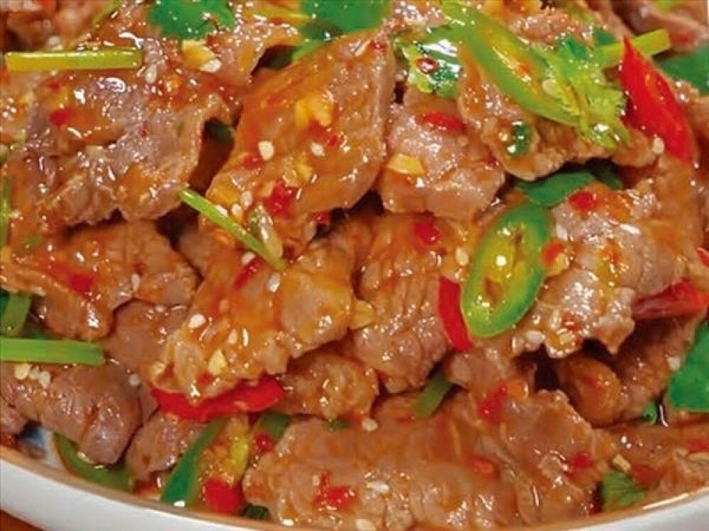 A10 Салат с говядиной  凉拌牛肉