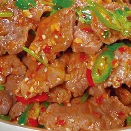 A10 Салат с говядиной  凉拌牛肉