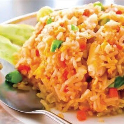 P2 Жареный рис с яйцом 蛋炒饭