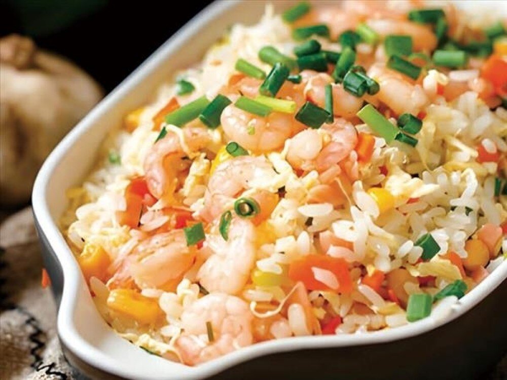 P4 Жареный рис с креветками 虾仁炒饭