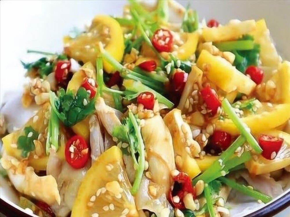 A11 Салат с курицей и лимоном 柠檬手撕鸡