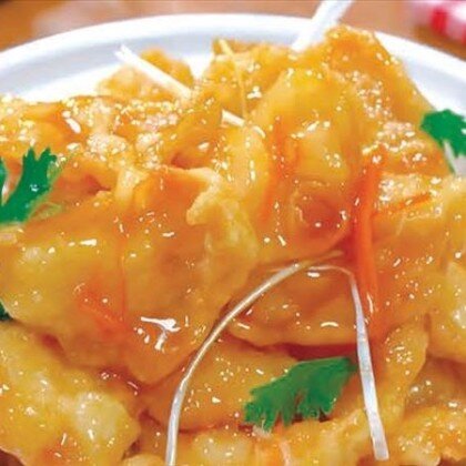 B26 Курица в кисло-сладком соусе 锅包鸡肉