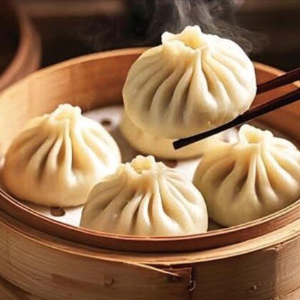 K3 Баоцзы со свининой 猪肉小笼包