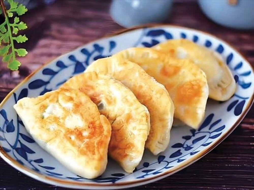 E2 Чебурек с мясом