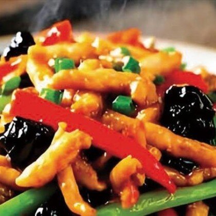 B6 Свинина в тёмном соусе 鱼香肉丝