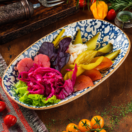 Ассорти домашних солений