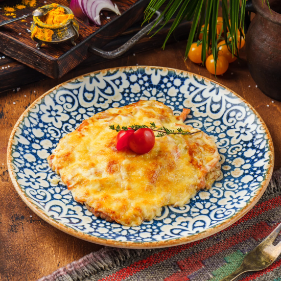 Куриные грудки запеченные с сыром и овощами