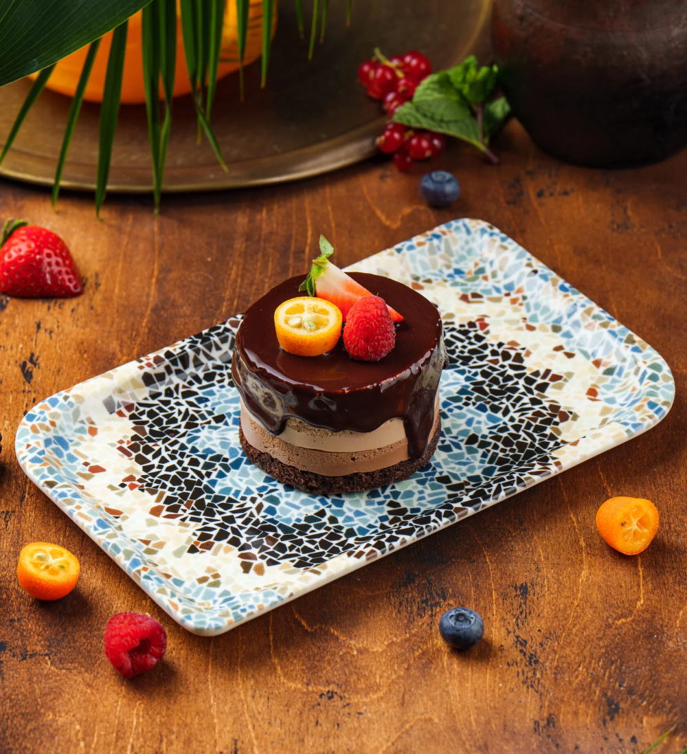 Три шоколада