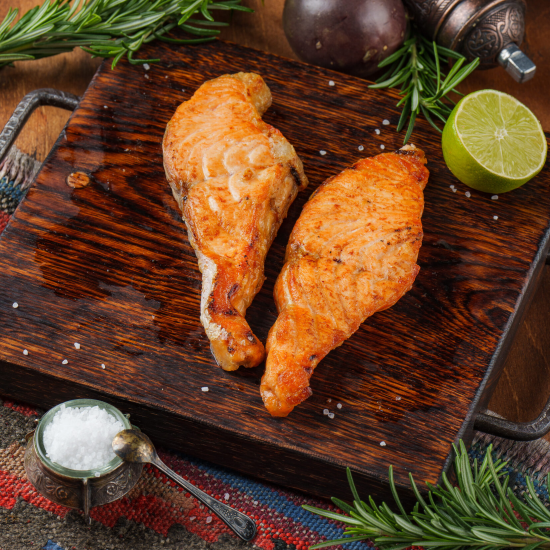 Стейк из семги на мангале