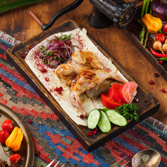 Шашлык из перепелки с овощами