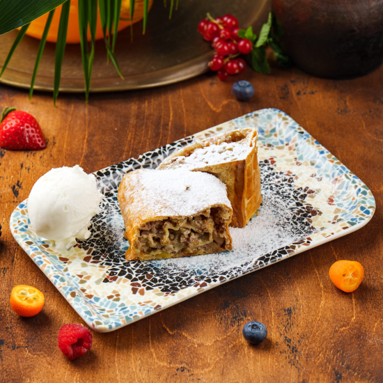 Штрудель яблочный