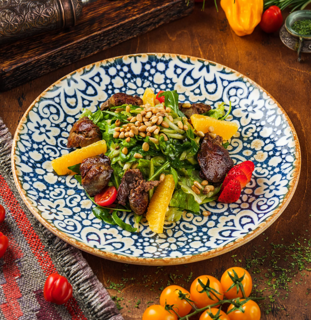 салат с куриной печенью и кабачками