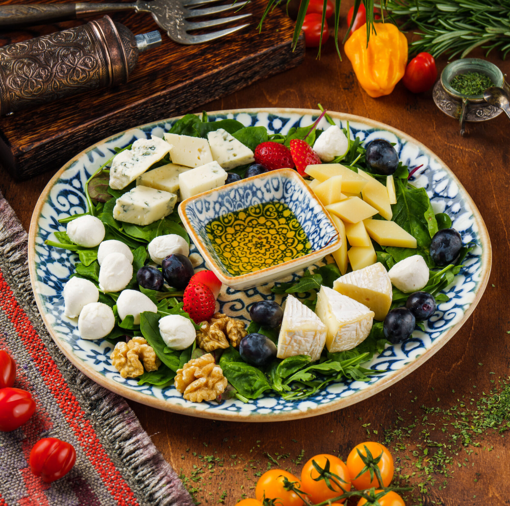 Ассорти европейских сыров