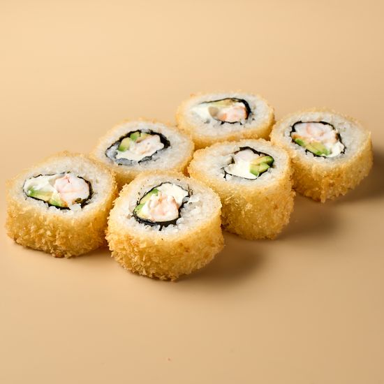 Жареный ролл с креветкой