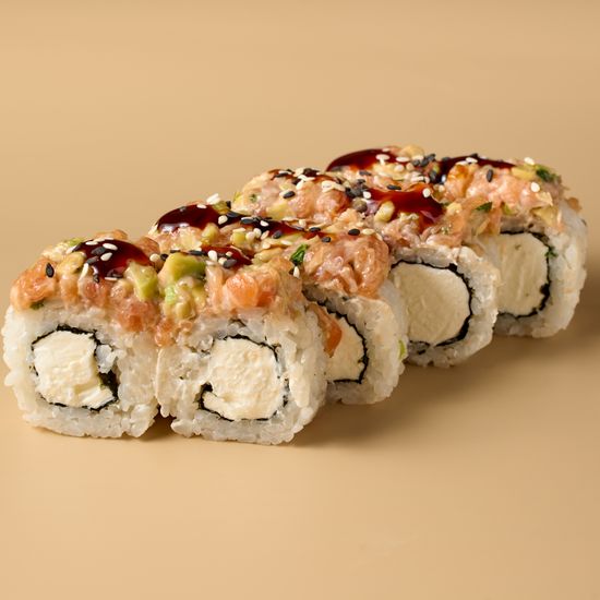 Ролл с тартаром из лосося