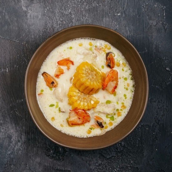 Чаудер с морепродуктами