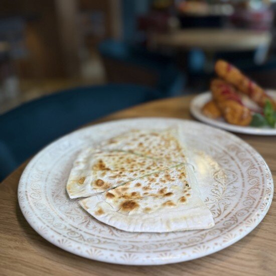 Кутабы с сыром и зеленью