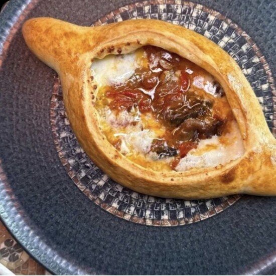 Хачапури по - аджарски с аджапсандал