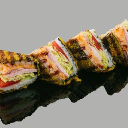 Онигири темпура с курицей и беконом