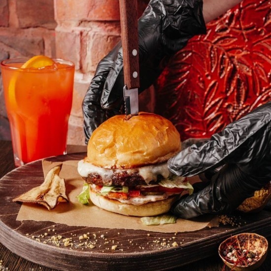 Бургер Строгановъ