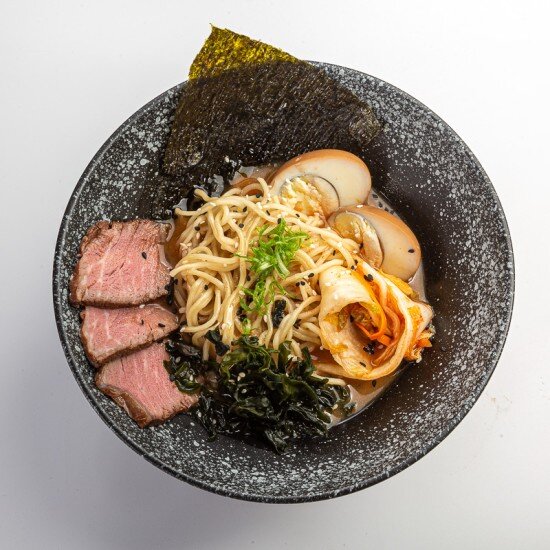 Рамен кимчи с ростбифом