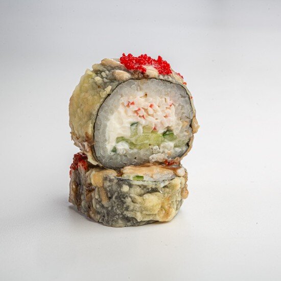 Жареный ролл со снежным крабом (10шт)