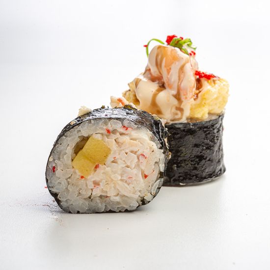 Запечённый ролл с сыром и креветкой (4 шт)