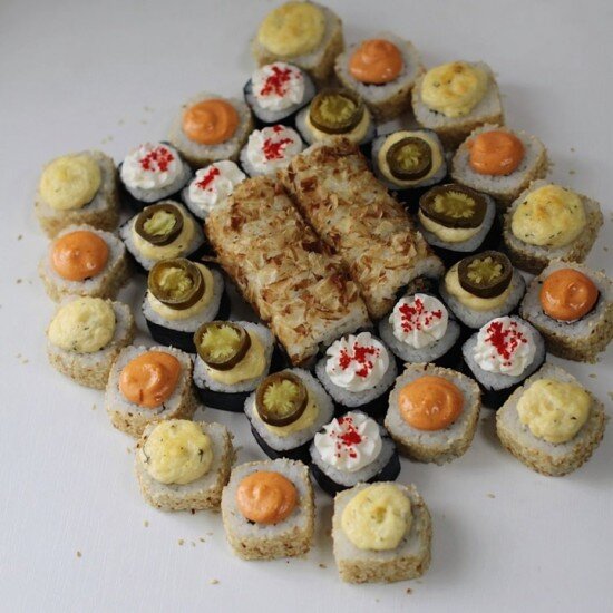 Акуна Матата