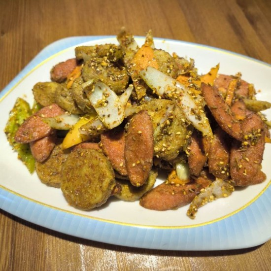 孜然实蛋火腿 / Жареная ветчина с черным яйцом