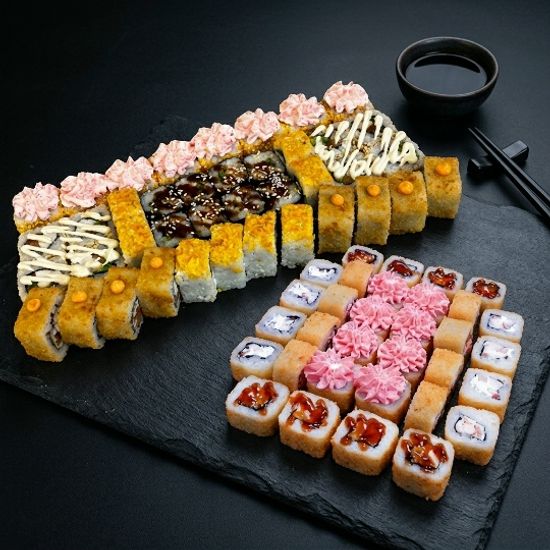 2кг роллов По-мужски
"Вечеринка"  +  "Гефест"