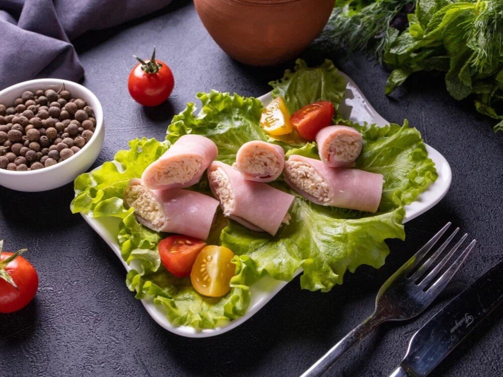 Рулетики из ветчины