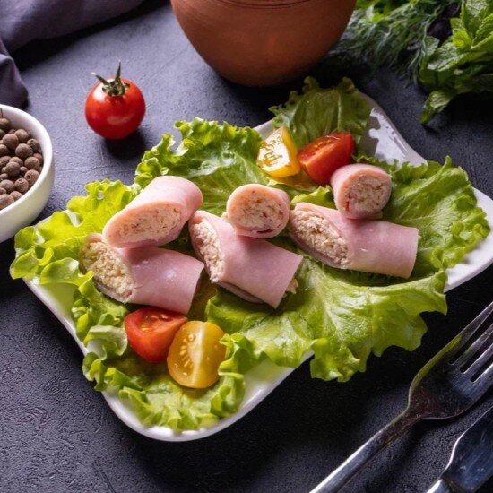 Рулетики из ветчины