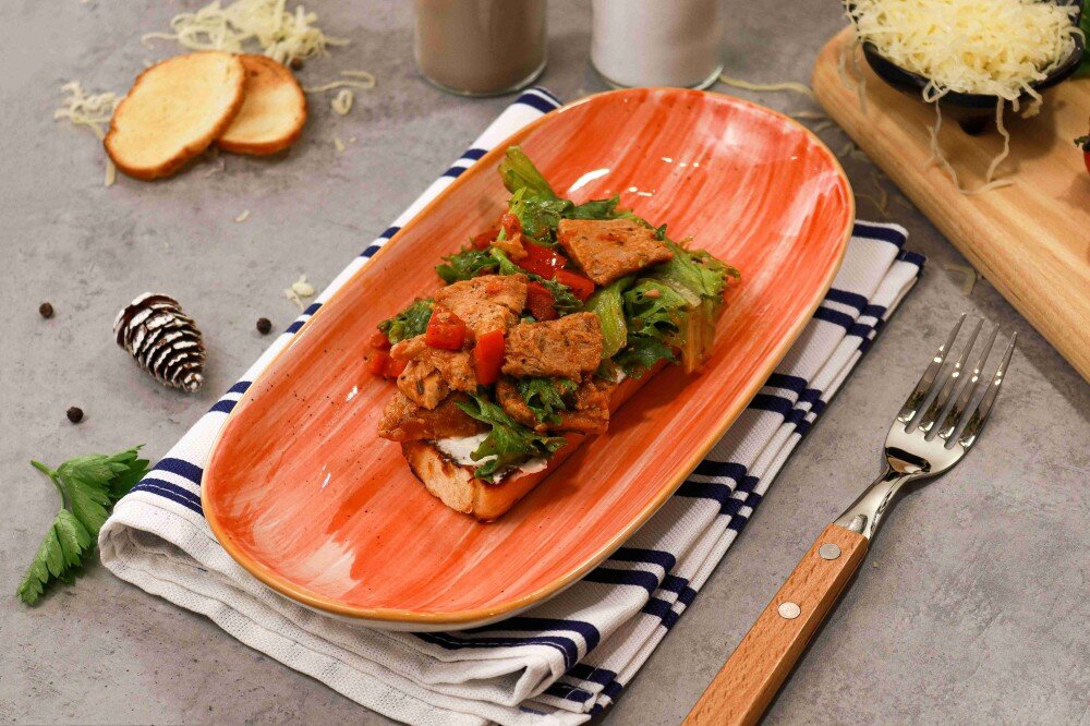 Брускетта с бужениной