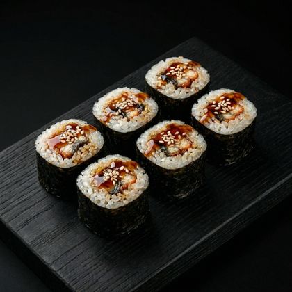 Ролл Унаги маки