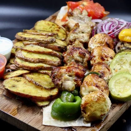 Куриное бедро комбо
