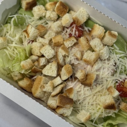 Цезарь с курицей