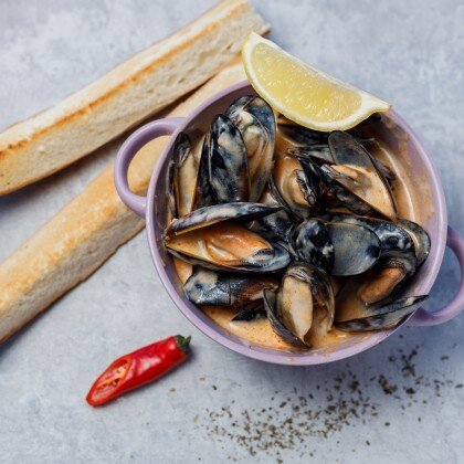 Мидии в соусе том ям